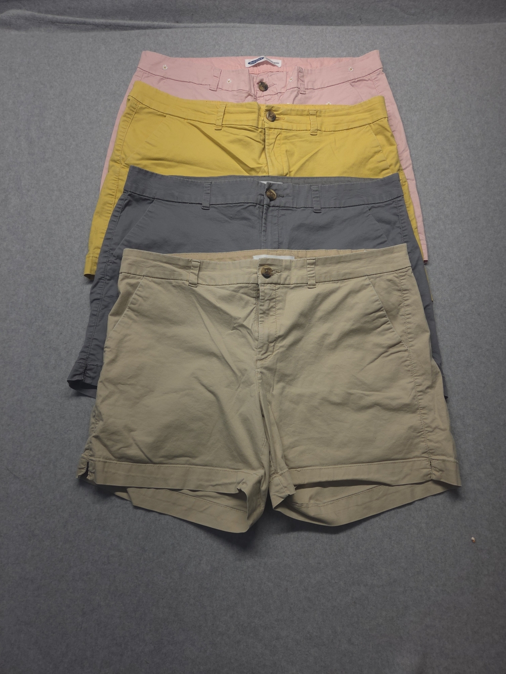 0481 Set Of 4 Old Navy Women's Chino Shorts - Pink, Yellow, Gray, Tan Size 16